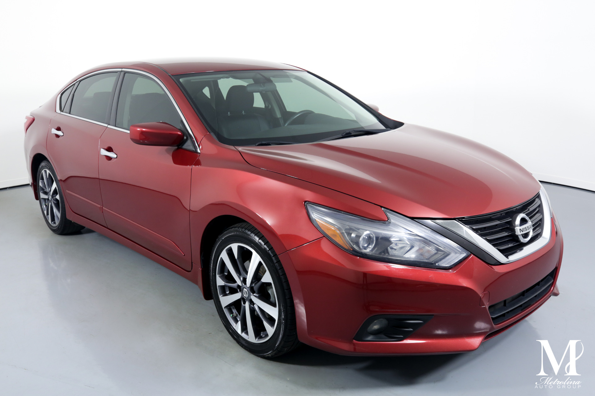 Used 2016 Nissan Altima 2.5 SR for sale $11,996 at Metrolina Auto Group in Charlotte NC 28217 - 2