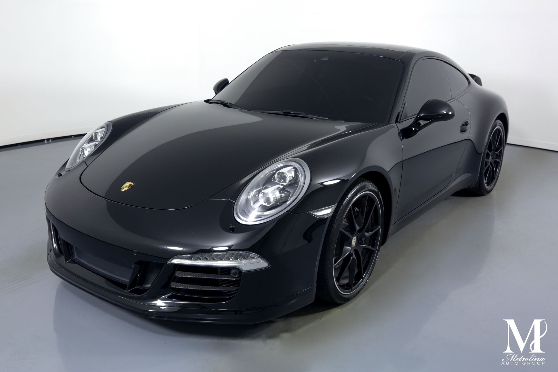 Porsche 911 black