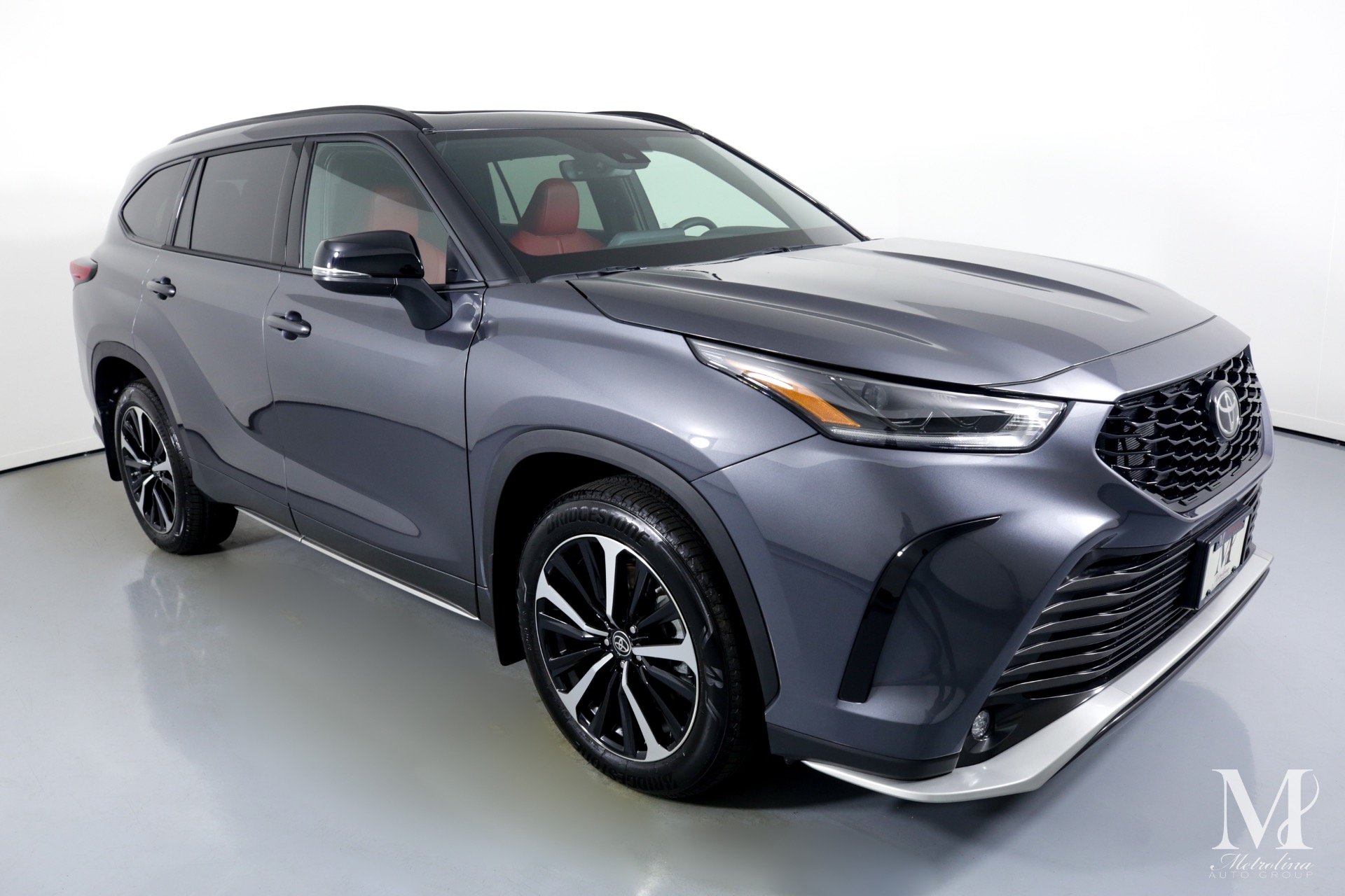 Used 2022 Toyota Highlander XSE for sale $59,996 at Metrolina Auto Group in Charlotte NC 28217 - 2