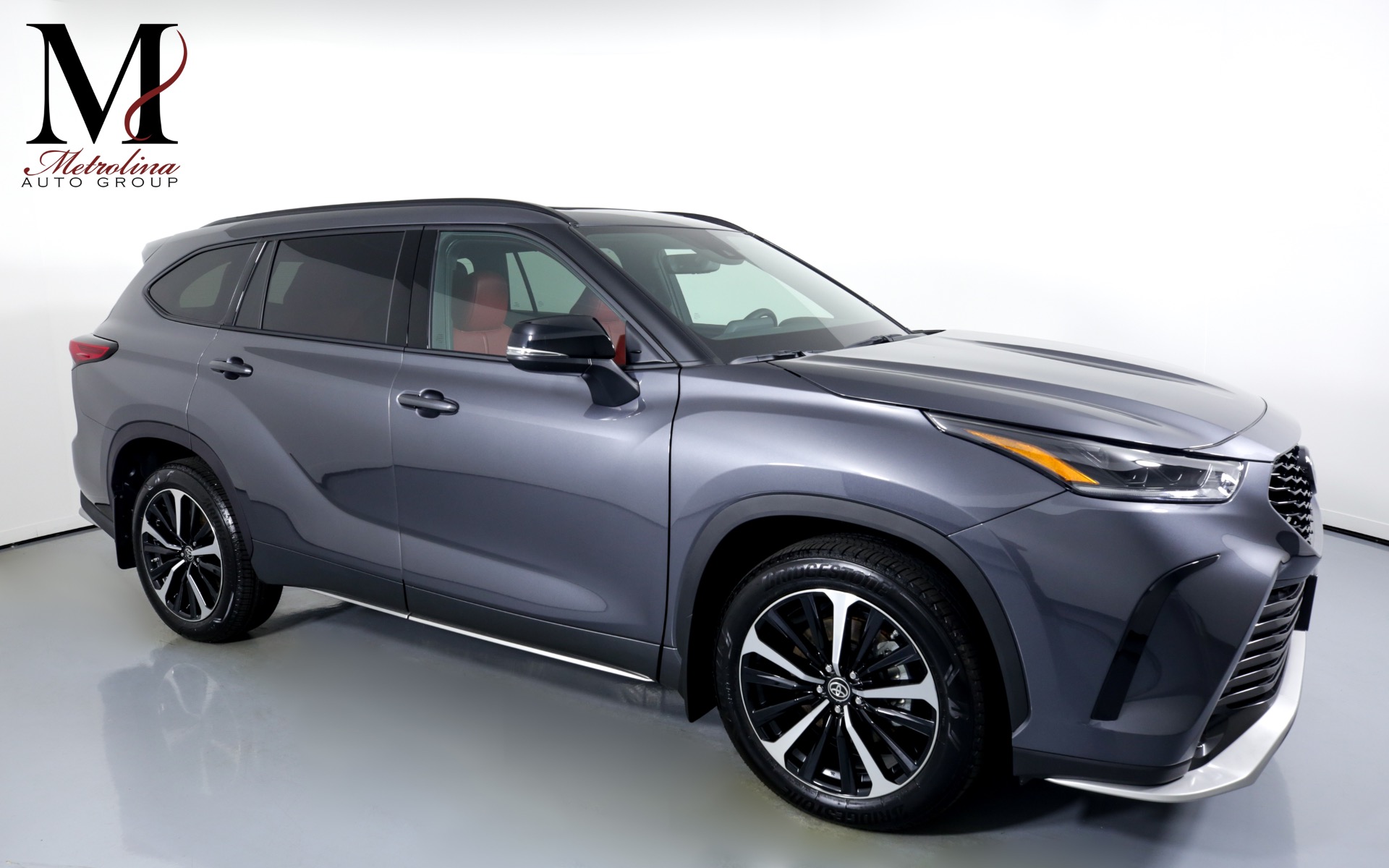 Used 2022 Toyota Highlander XSE for sale $59,996 at Metrolina Auto Group in Charlotte NC 28217 - 1