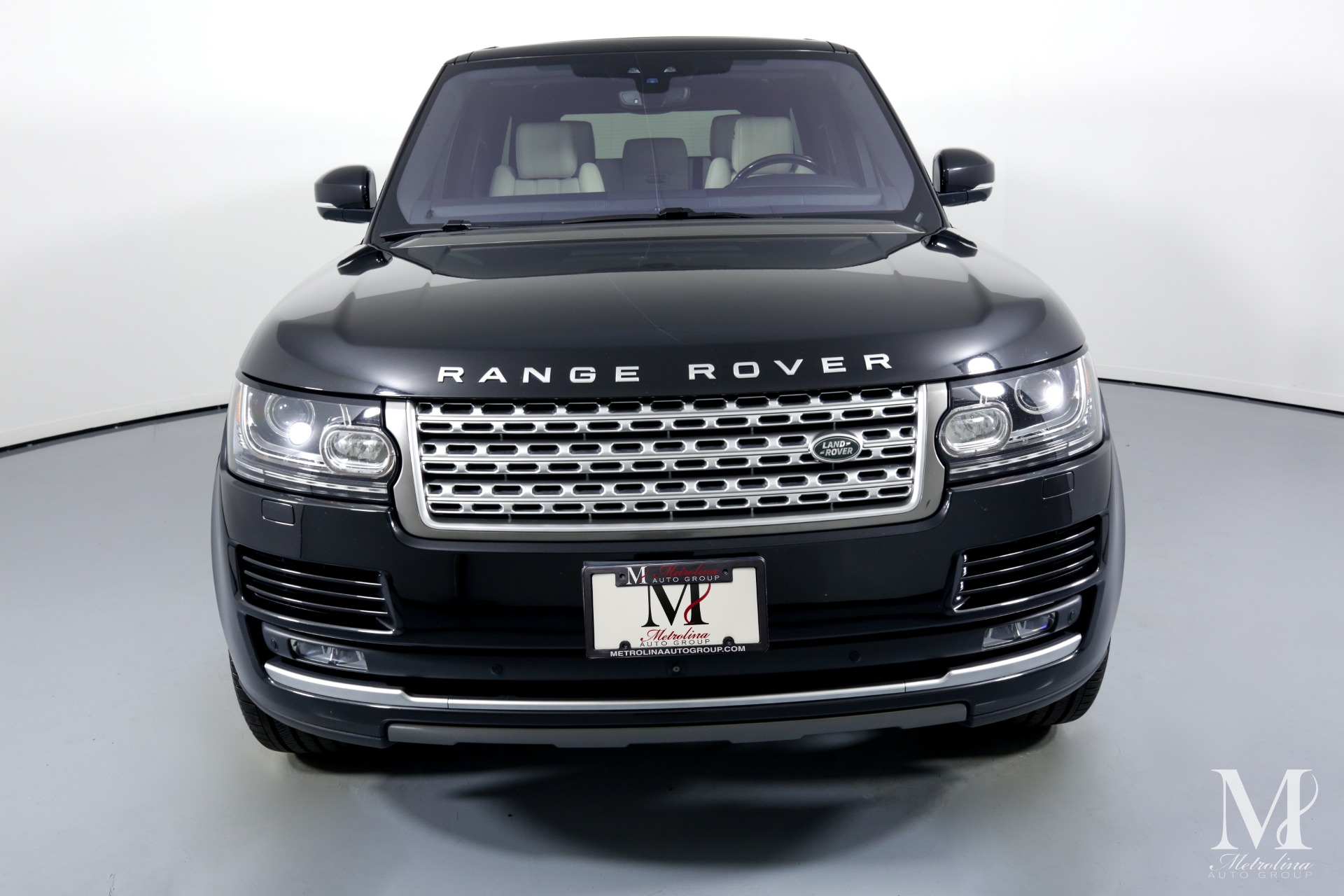 Used 2017 Land Rover Range Rover HSE for sale $51,996 at Metrolina Auto Group in Charlotte NC 28217 - 3