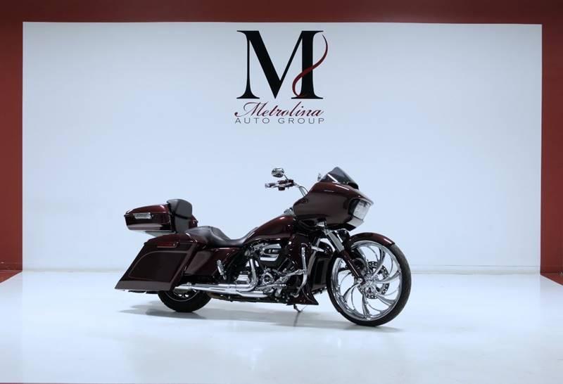 Used 2018 Harley Davidson ROAD GLIDE for sale Sold at Metrolina Auto Group in Charlotte NC 28217 - 1